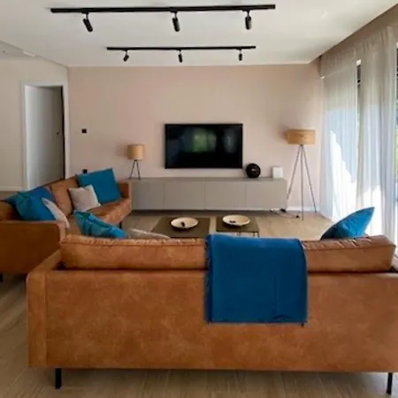 Frani By Interhome Пореч