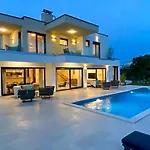 Frani By Interhome 别墅 *