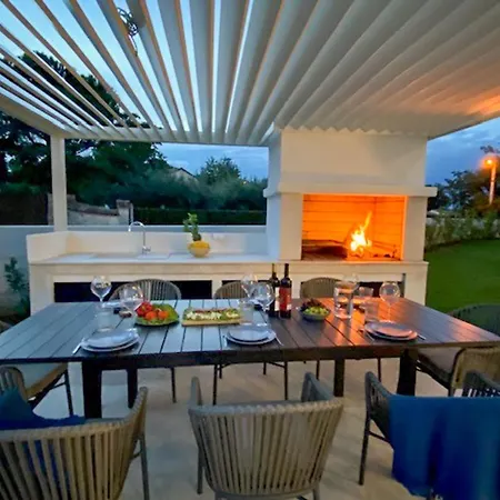 Βίλα Frani By Interhome Πόρετς