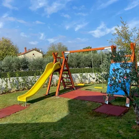 Βίλα Frani By Interhome