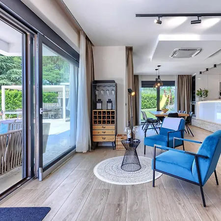 Frani By Interhome Пореч