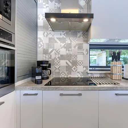 Frani By Interhome